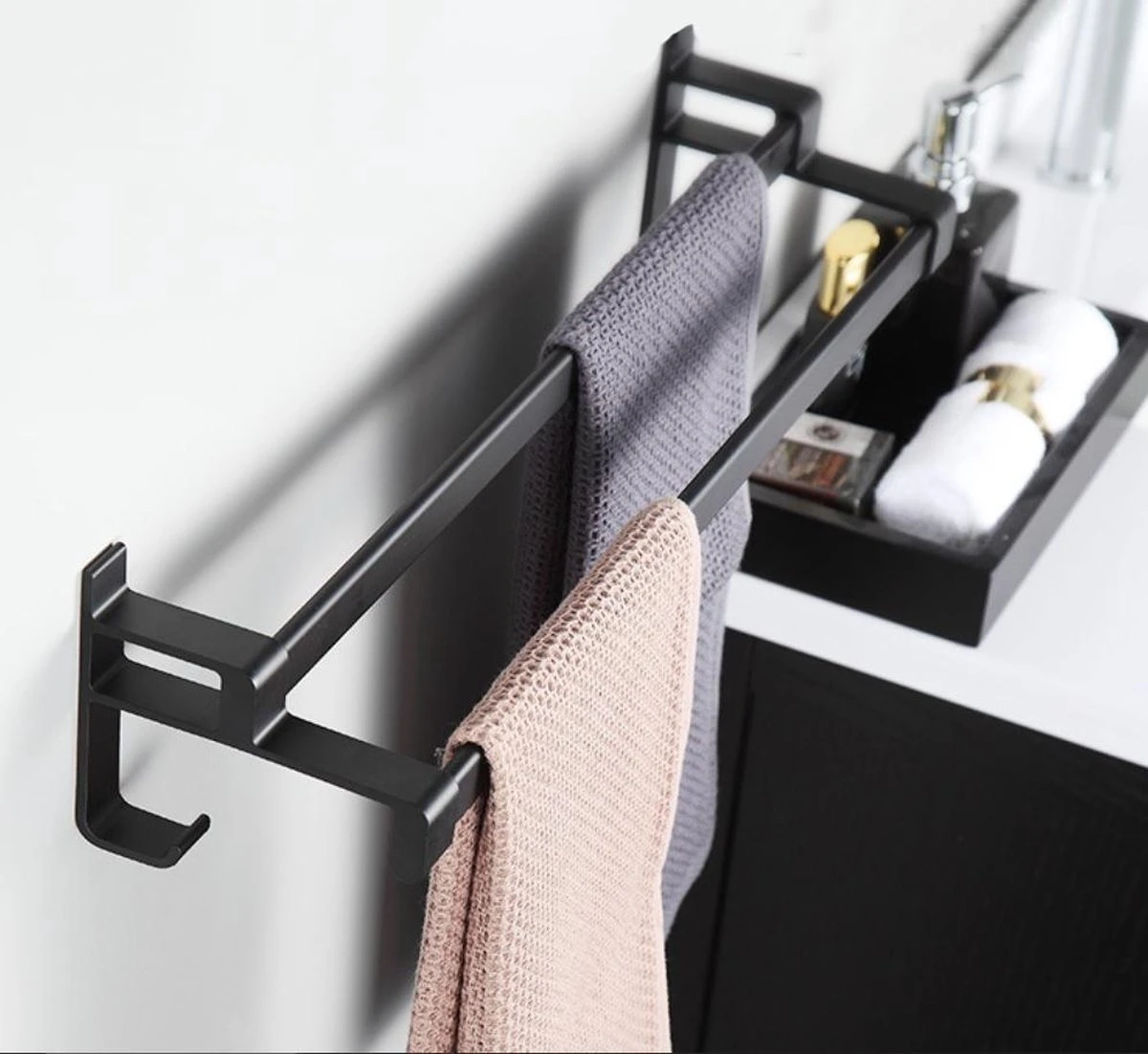 Merkloos Cgoods Handdoekrek Dubbele Stang Zonder Boren - Handdoekrek Badkamer - Handdoekhouder - Handdoekstang - 60CM 8 Merkloos Cgoods Handdoekrek Dubbele Stang Zonder Boren - Handdoekrek Badkamer - Handdoekhouder - Handdoekstang - 60CM - Afbeelding 6