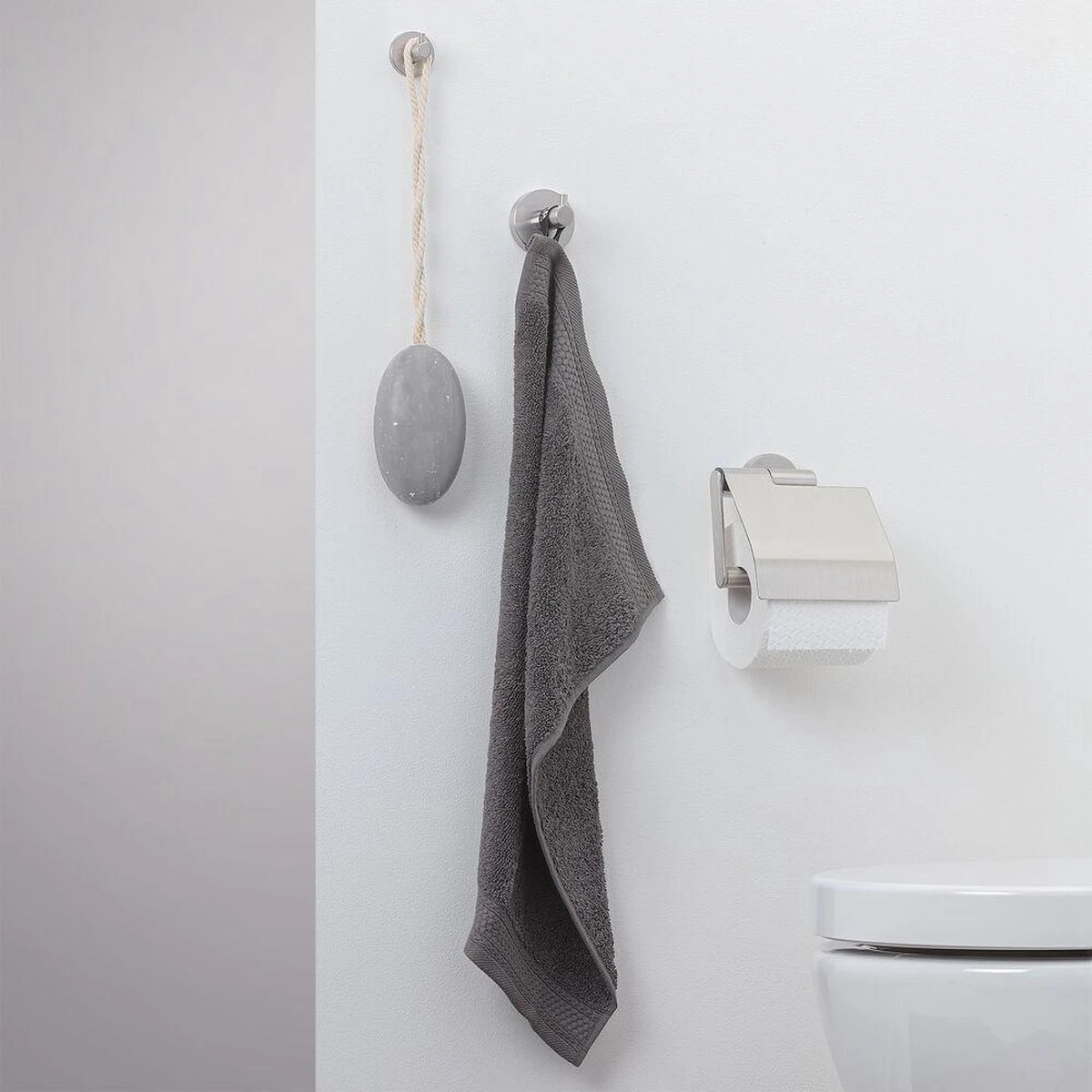 Tiger Boston - Toiletrolhouder Met Klep - RVS Geborsteld 6 Tiger Boston - Toiletrolhouder Met Klep - RVS Geborsteld - Afbeelding 4