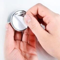 Merkloos 4x Zelfklevende Handdoek Houder Set - Kindvriendelijk - Anti-Stoot Ophang Haak Zonder Boren - Handdoekhaak - Chrome - Kliksysteem Theedoek - Handdoekklem 14 Merkloos 4x Zelfklevende Handdoek Houder Set - Kindvriendelijk - Anti-Stoot Ophang Haak Zonder Boren - Handdoekhaak - Chrome - Kliksysteem Theedoek - Handdoekklem -Merkloos Shop 1200x1200 645