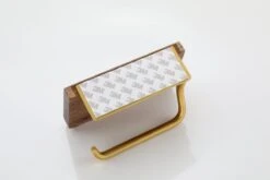 Lopoleis WC Rolhouder – Luxe Toiletrolhouder Walnoothout – Goud – Zelfklevend – WC Rolhouder Zonder Boren – Toiletrolhouder Met Plankje – WC Rolhouder Goud – Badkamer Accessoires -Merkloos Shop 1200x800 6