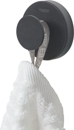 Tiger Urban - Handdoekhaak Groot (1x) - ø 5 Cm - Inclusief 2 Decorringen - Zwart 28 Tiger Urban - Handdoekhaak Groot (1x) - ø 5 Cm - Inclusief 2 Decorringen - Zwart -Merkloos Shop 681x1200 1