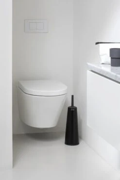 Brabantia ReNew WC Borstel - Met Houder - Matt Black -Merkloos Shop 799x1200 10