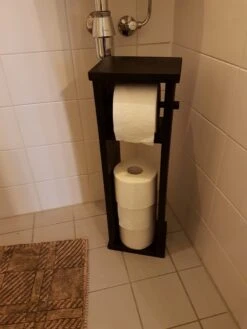 Toilet- Rolhouder- Staand -hout -Merkloos Shop 900x1200 1